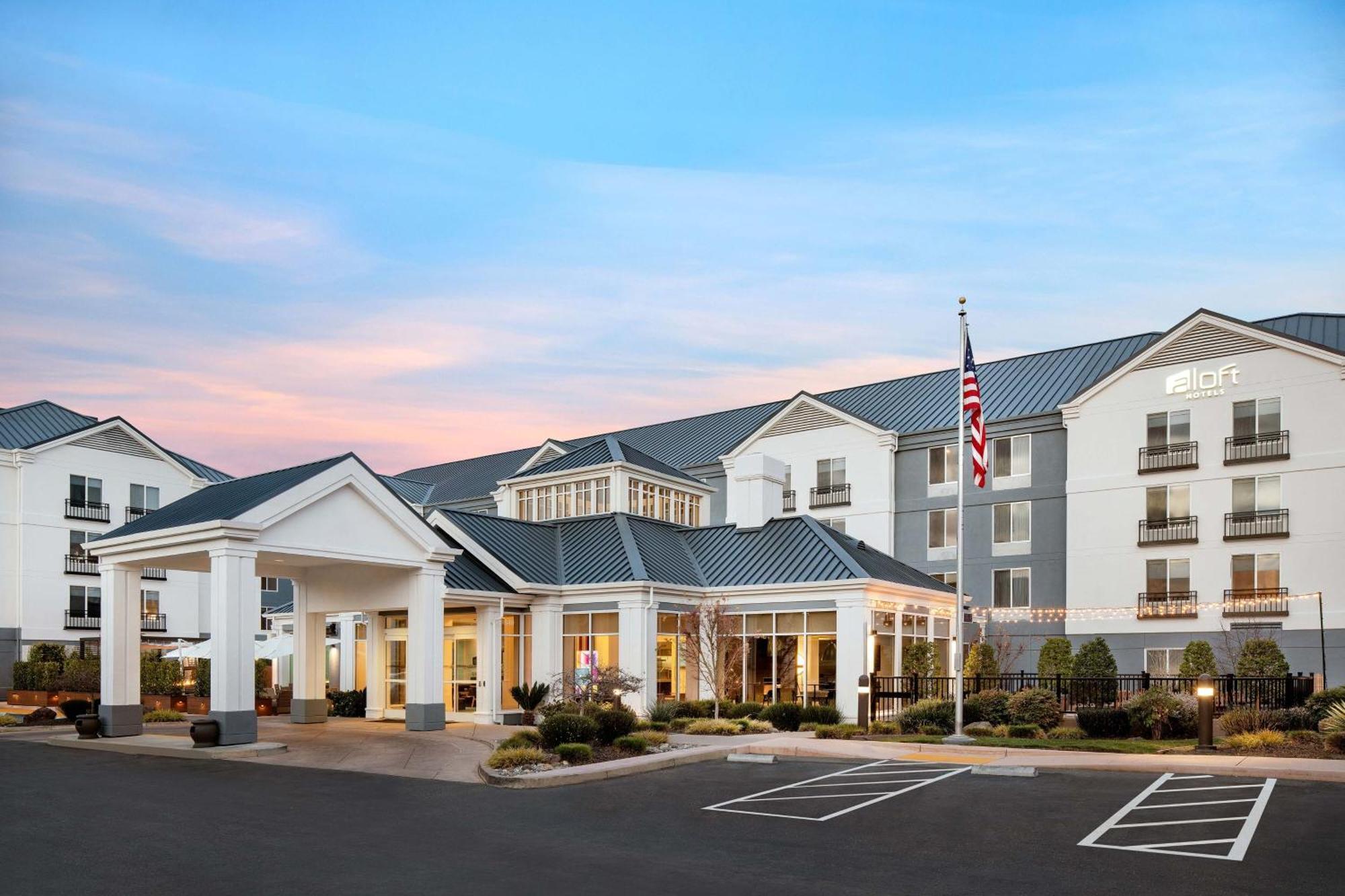 Aloft Mountain View Hotel Exterior foto